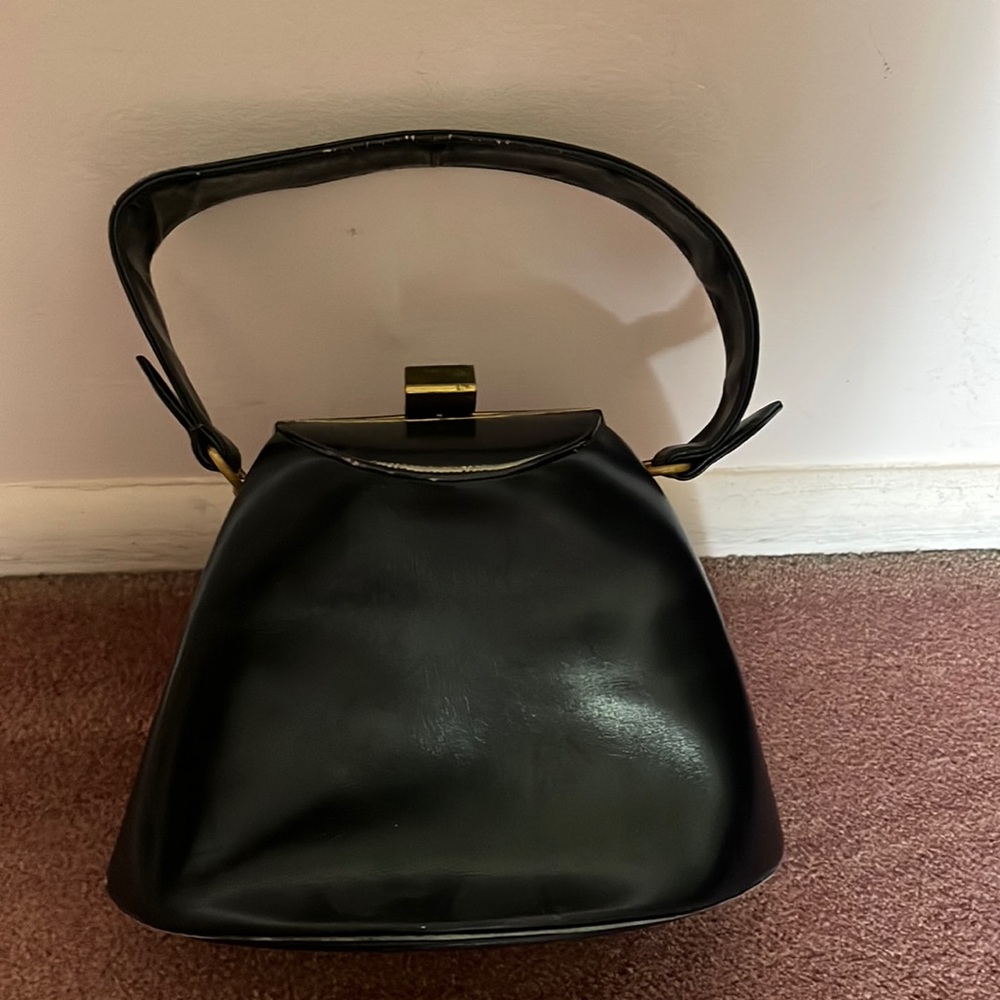 Vintage black leather handbag.